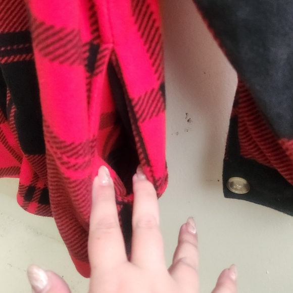 Maurices- Buffalo Plaid Fleece Button Up - Picture 6 of 8